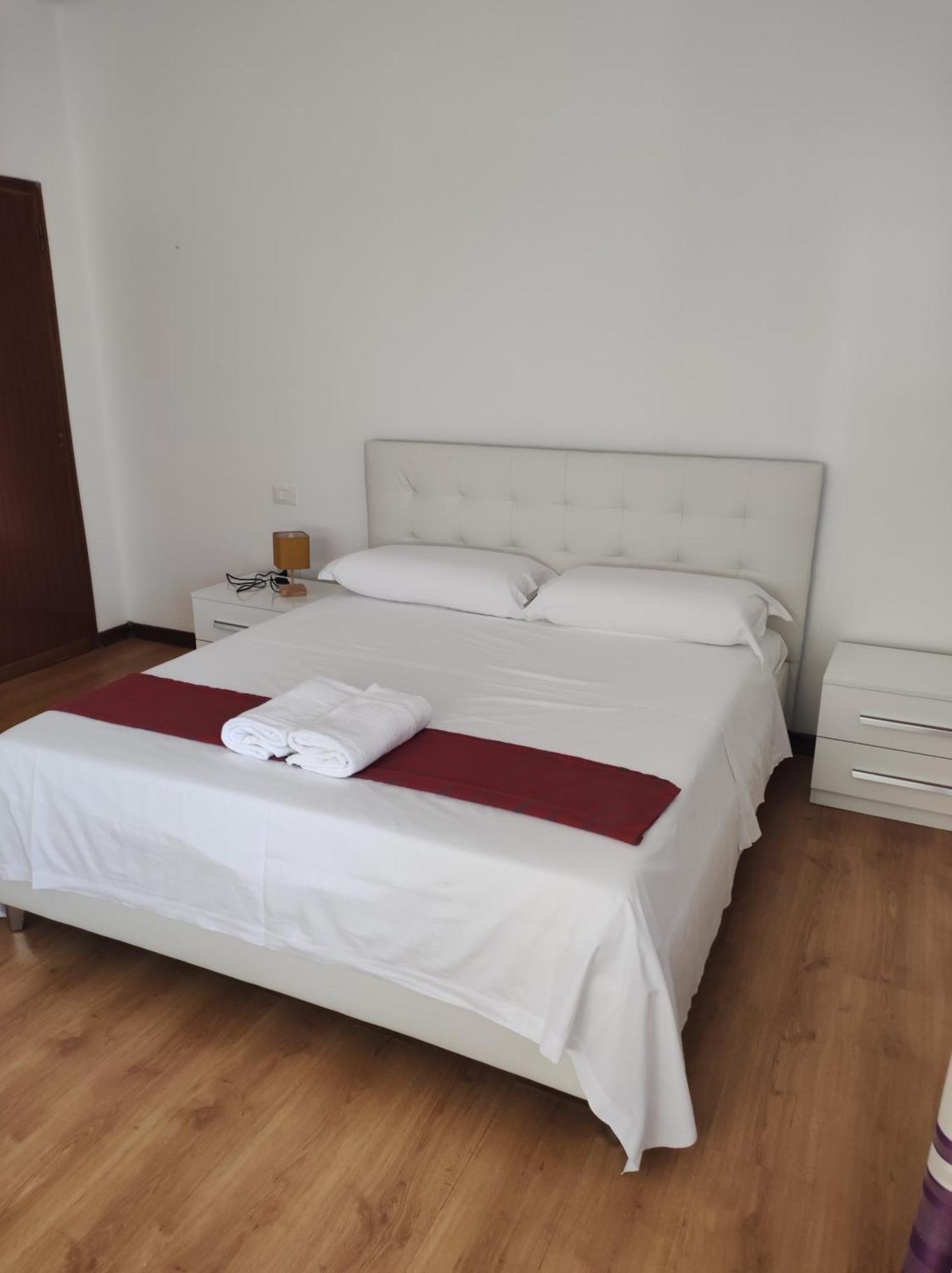 Abc Guest House Местре Екстер'єр фото